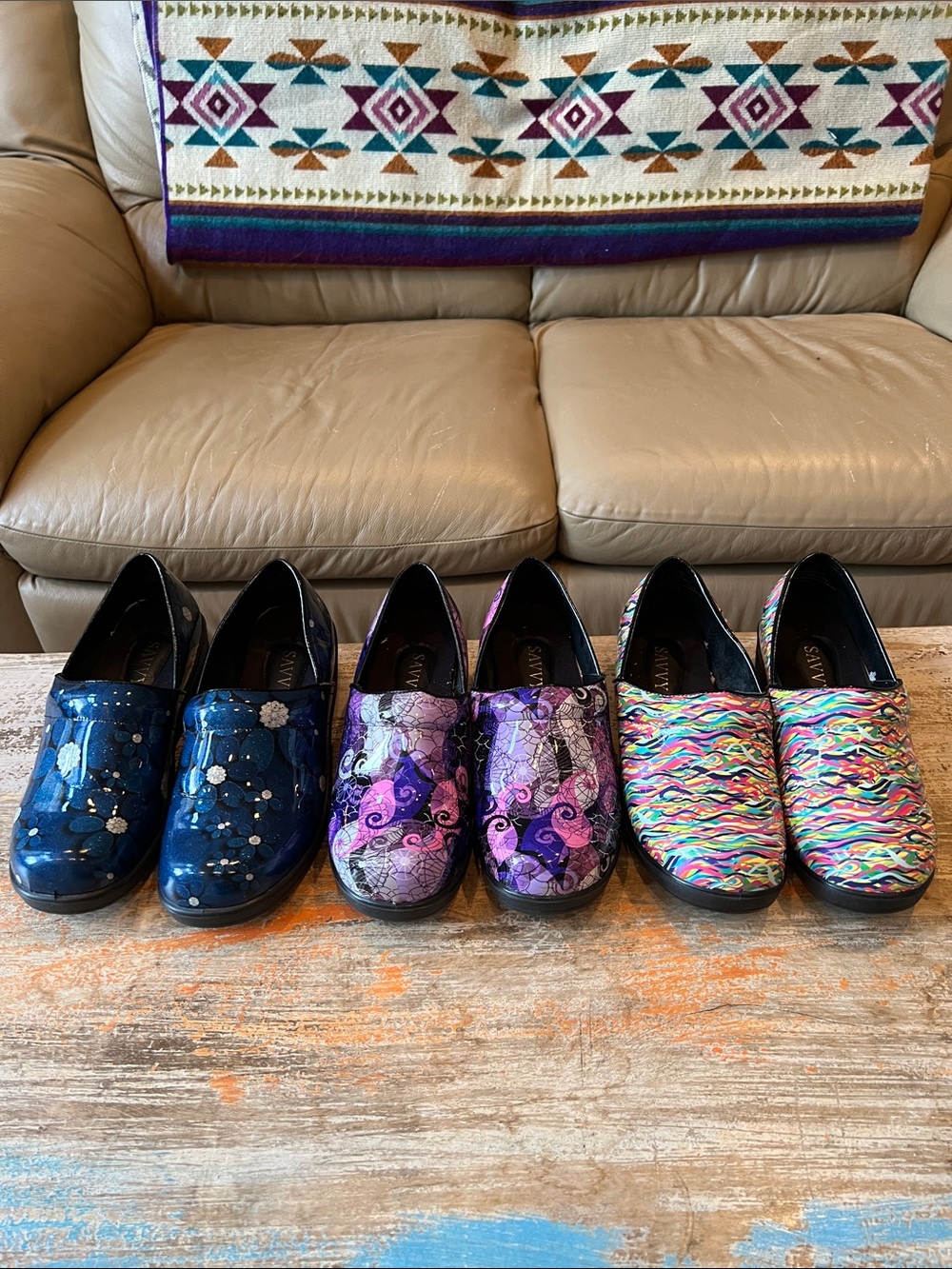 3 Pairs Savvy Patent Slip-On Clogs